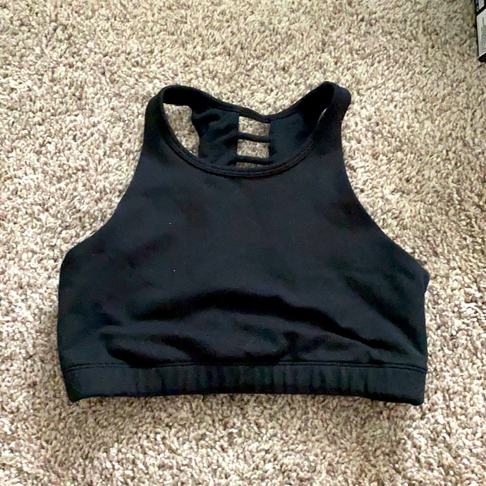 A black Zella sport bra